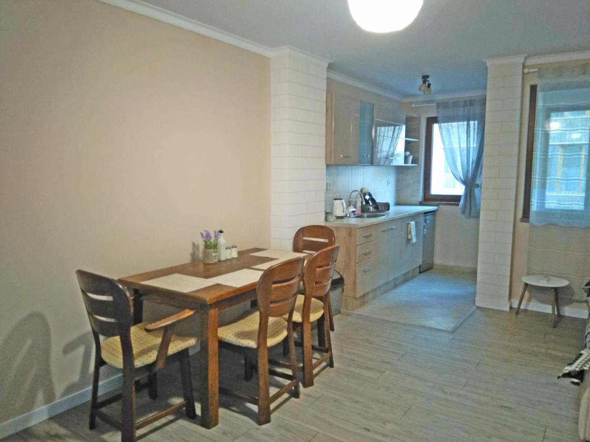 Lera Apartment Burgasz Kültér fotó